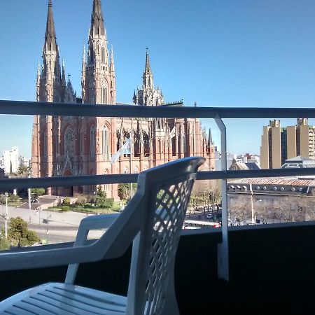 Departamento Plaza Moreno Con Balcon La Plata Dış mekan fotoğraf