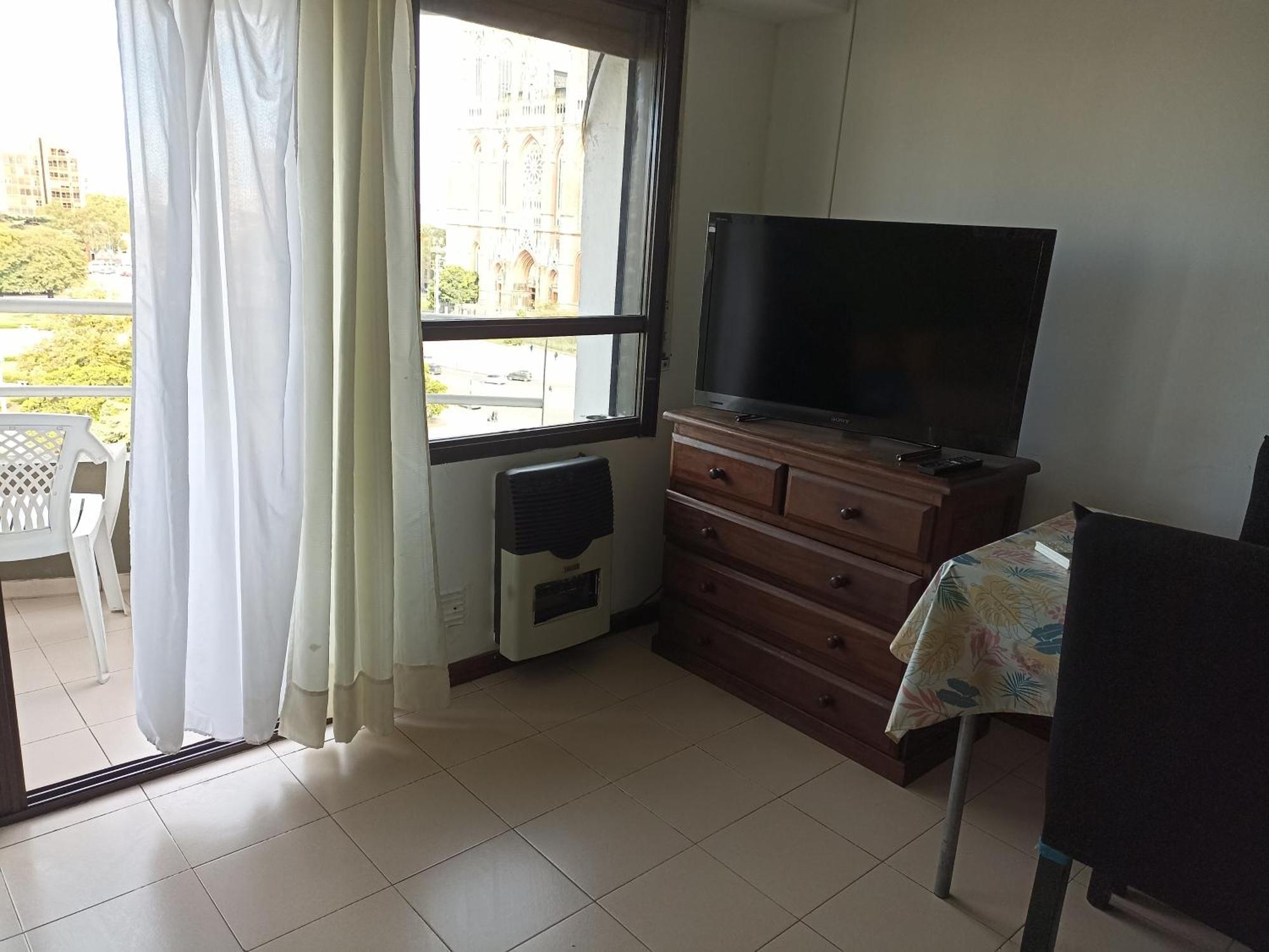 Departamento Plaza Moreno Con Balcon La Plata Dış mekan fotoğraf